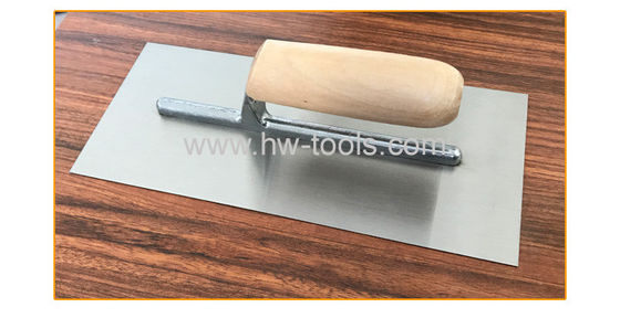 Carbon steel blade plastering trowel with wooden handle HW02101