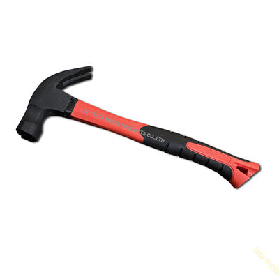 American type claw hammer with magnet
