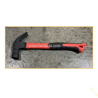 American type claw hammer with magnet